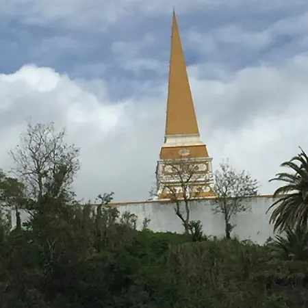 A Descoberta D'angra! Apartamento